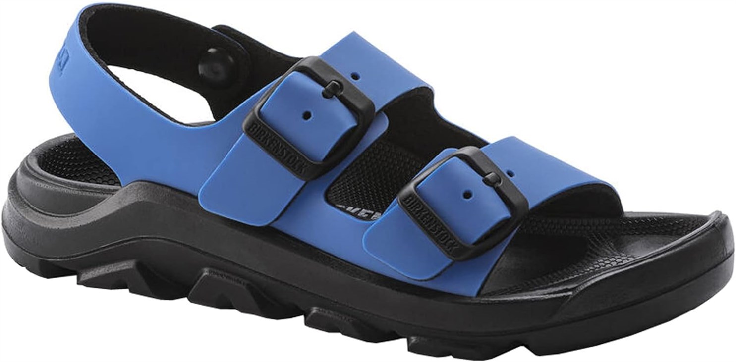 Birkenstock Arizona SFB: Still a Classic, But With a Softer Side Birkenstock Arizona SFB: Still a Classic, But With a Softer Side