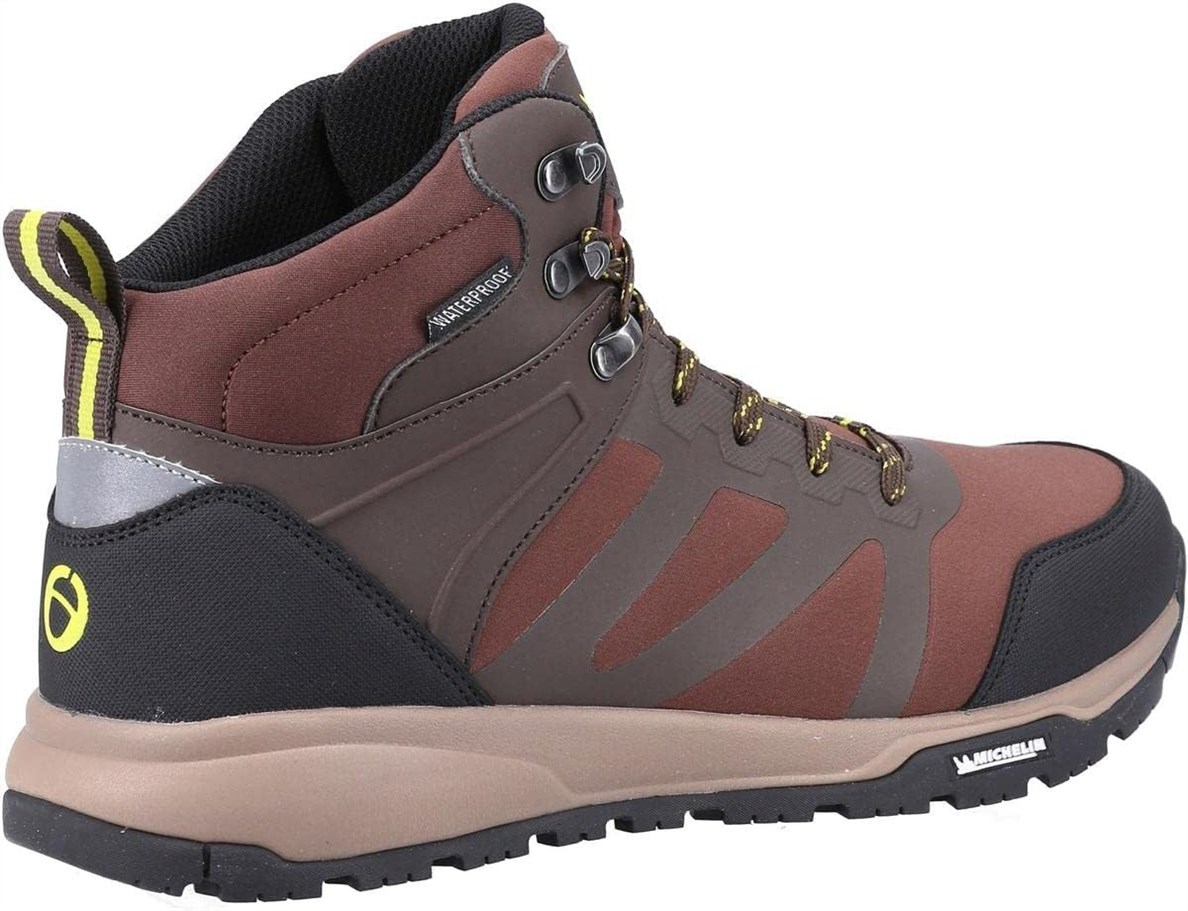 Cotswold Kingham Mid: A Sustainable Step Forward (Review)