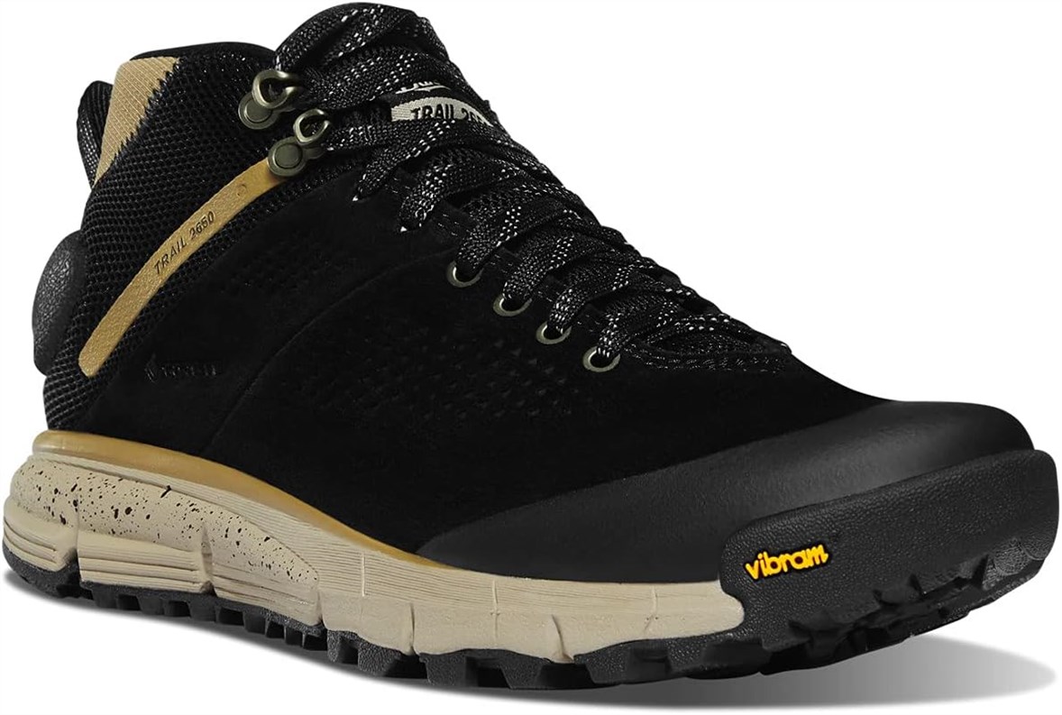 Danner Trail 2650: My Feet Are Officially Obsessed (and Dry!)