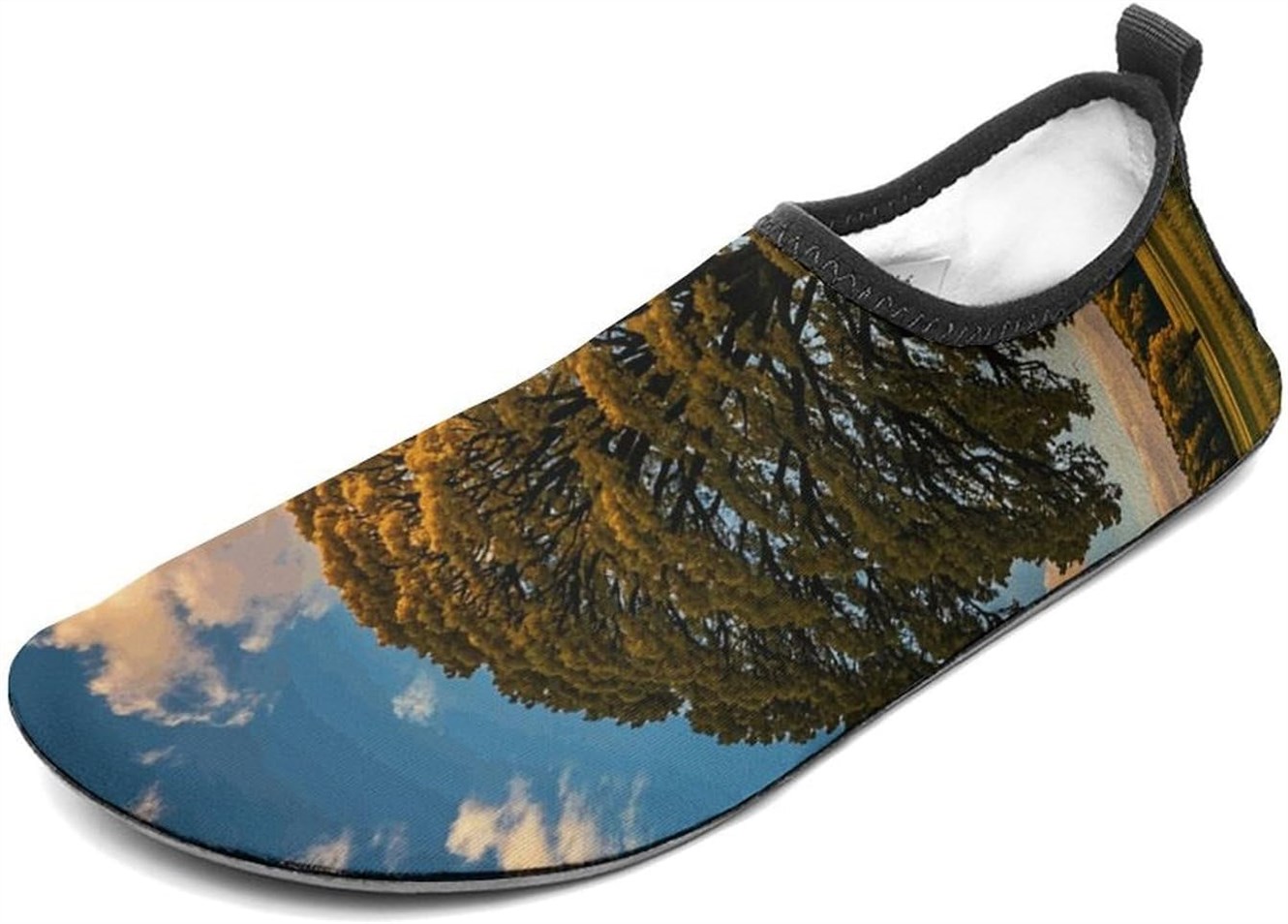 DJUETRUI Water Shoes: Dive In or Dog Paddle? A Review for the Adventurous (and Slightly Clumsy)
